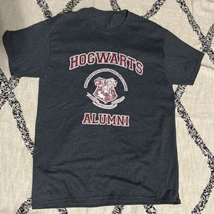 Hogwarts grey size M tee. New without tag.